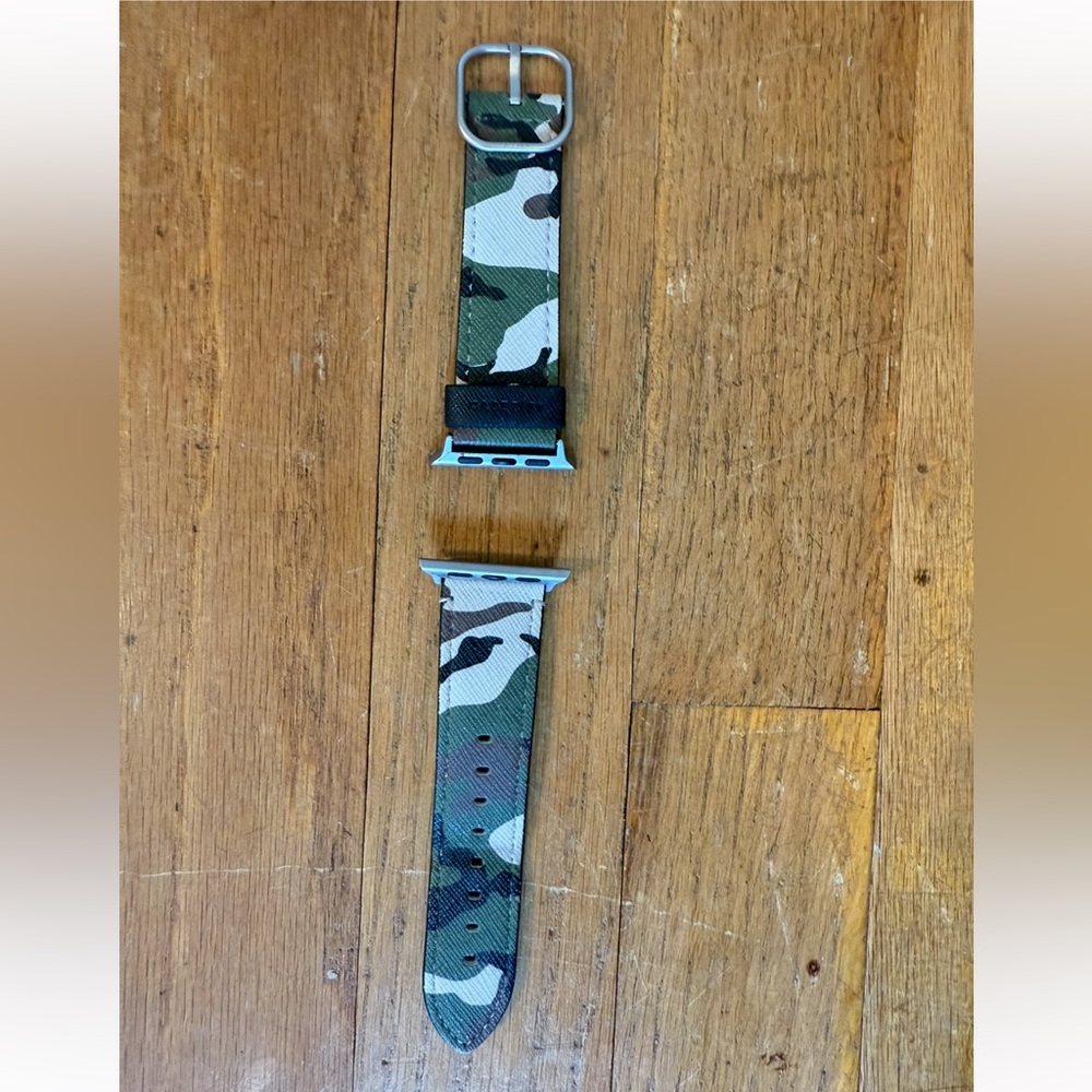 Casetify Camouflage Apple Watch Band